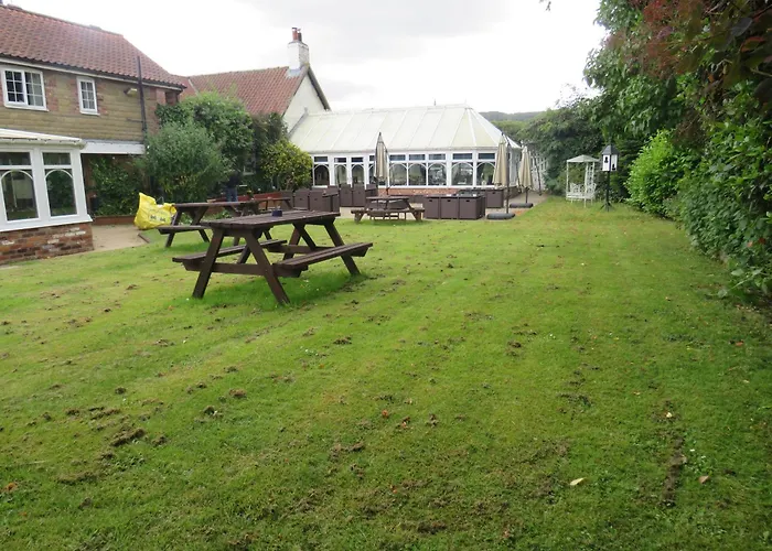 Ganton Greyhound Inn